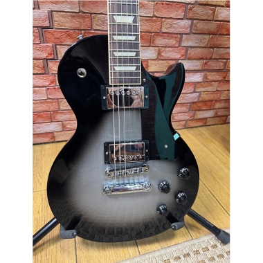 Gibson Les Paul Studio...