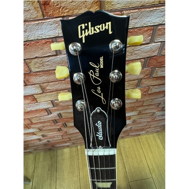 Gibson Les Paul Studio...