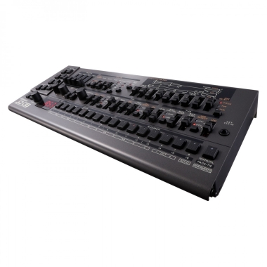 Roland JD-08